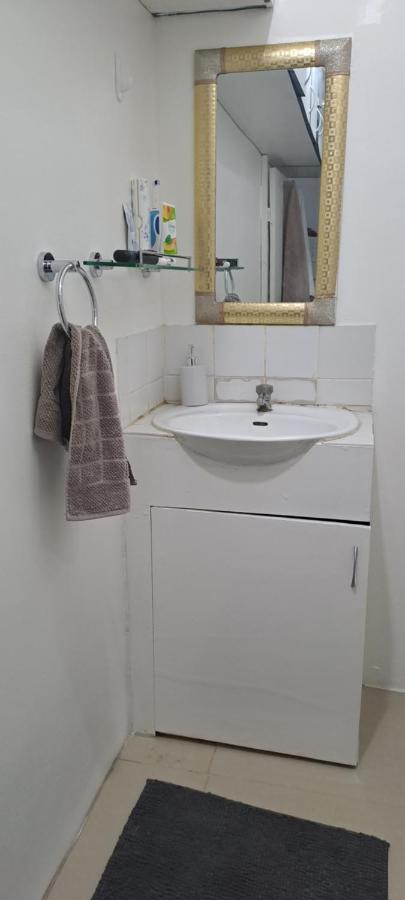 Abm Court Apartments Наді Екстер'єр фото